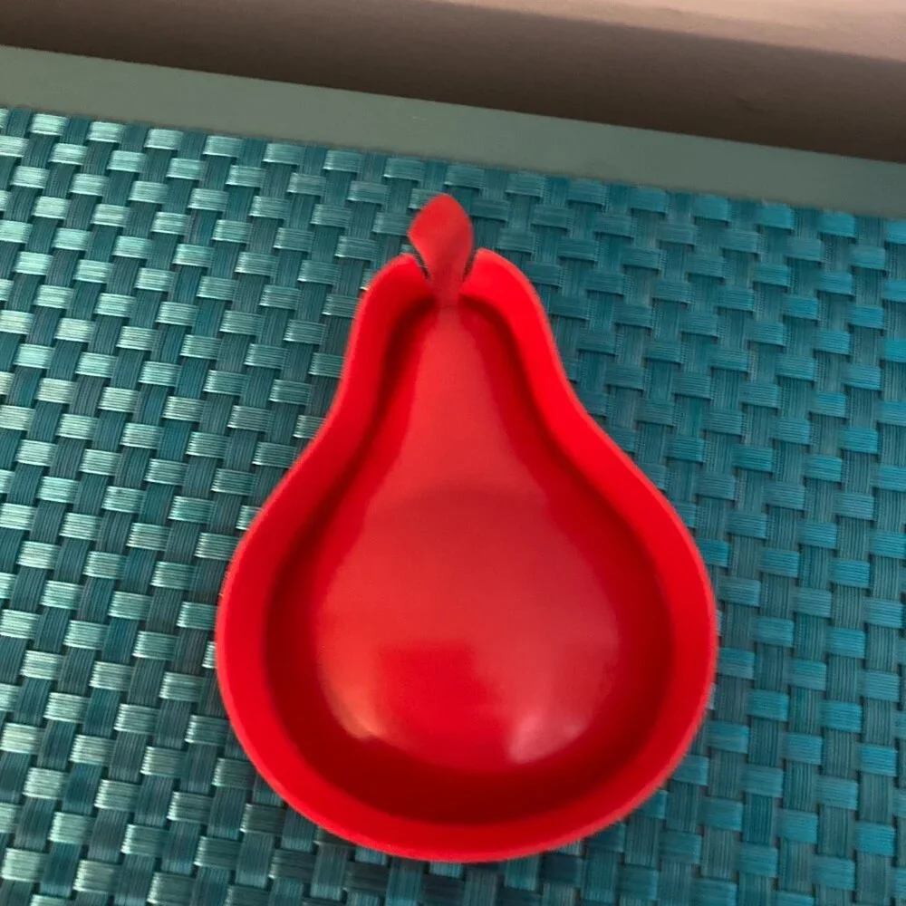 Vintage Red Plastic Pear-Shaped Spoon Rests by the Fuller Brush Co NOS